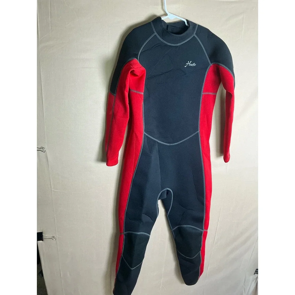 Hevto Kids Wetsuit YouthSize 14 Black Red Full Body Neoprene Diving Surfing Suit